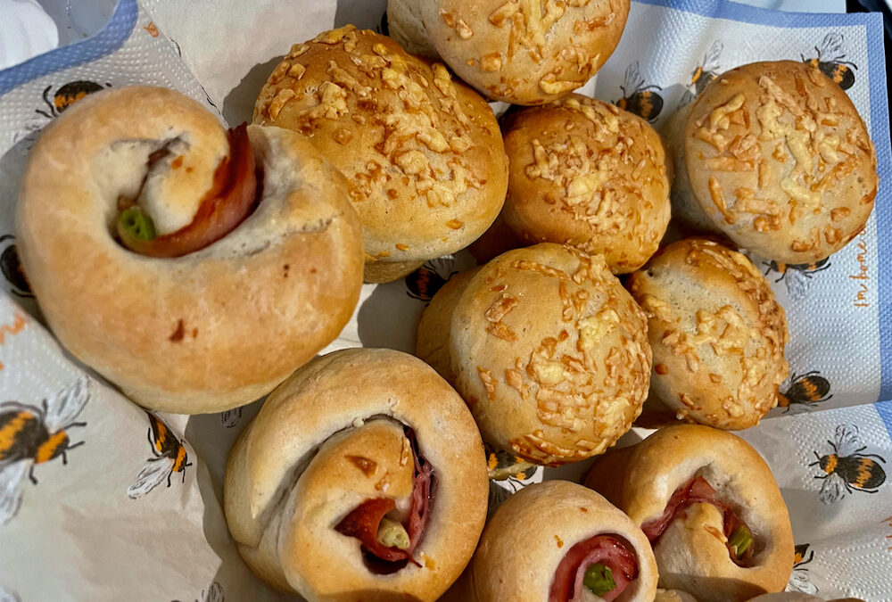 The sous chef’s white rolls